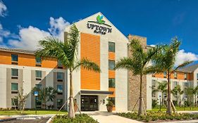 Uptown Suites Extended Stay Tampa Fl - Riverview